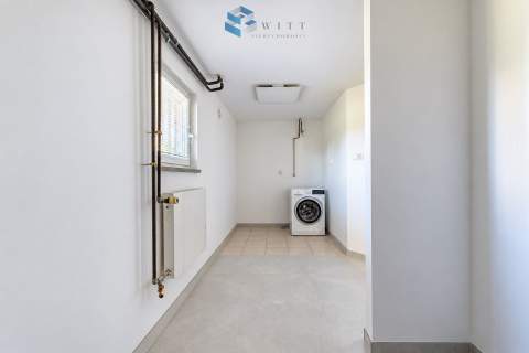 Gotowe do wprowadzenia 4 pokoje Balkon 11 m