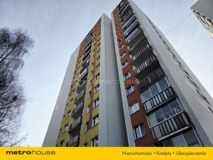 Dwupokojowe mieszkanie z olbrzymią garderobą.