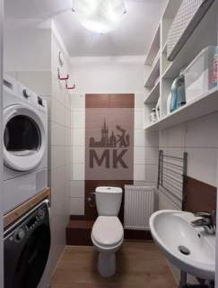 Duże mieszkanie w pobliżu ul. Siewnej, 77,5m2, 2009 r.
