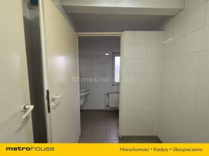 Biurowiec w Tworogu na wynajem