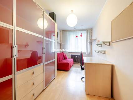 3 pokoje 52,65 m duży balkon ul. Fatimska