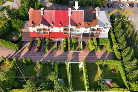 Pawilon pod biznes i mieszkanie Ogród i garaż