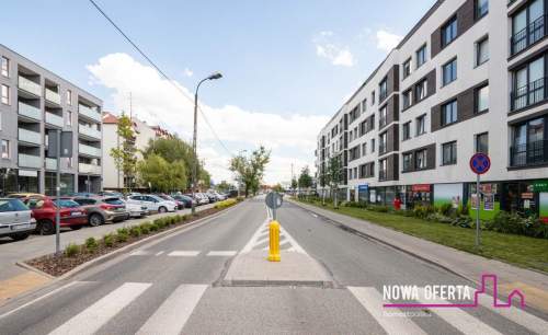 LOKAL HANDLOWO-USŁUGOWY 51,75 M UL. SZELIGOWSKA