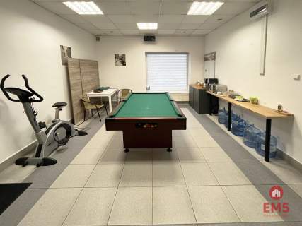 Powierzchnia biurowa 100 m2