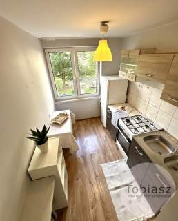 2 pokoje, osobna kuchnia, balkon, 2 p., winda