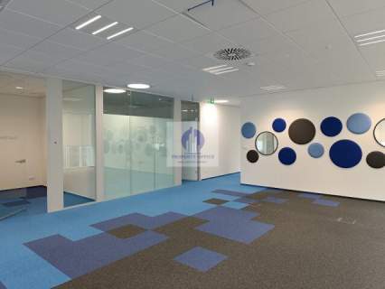 Włochy lokal biurowy 334,85 m2 do wynajęcia