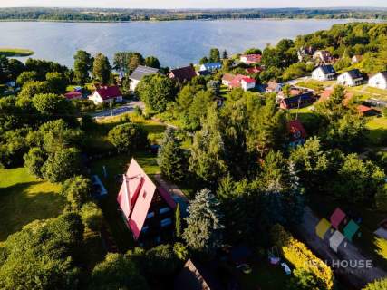 Wśród drzew, 200 m od jeziora Świętajno, widok