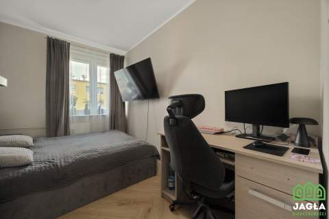 42m2 2 pokoje Blok Panorama Balkon