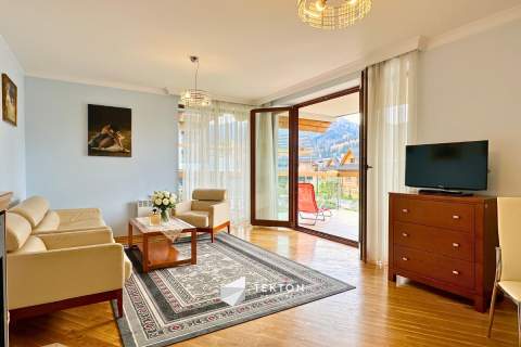 Apartament z kominkiem i widokiem na Giewont