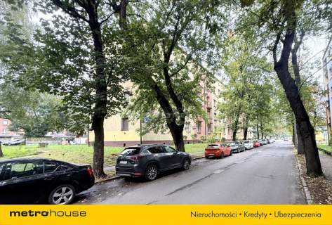 29,19m2 / 2 pokoje / blisko ŚUM / 2 piętro