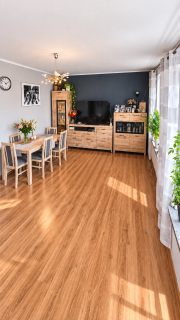 3 POKOJE 64,2 m DUŻY BALKON DUŻA PIWNICA