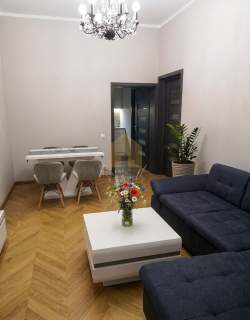 Parter, 2 łazienki, 3 pokoje, 66m2,centrum Bielawy