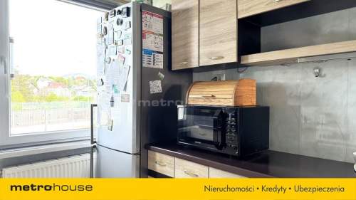 Przestronne 2 pokojowe mieszkanie z garażem