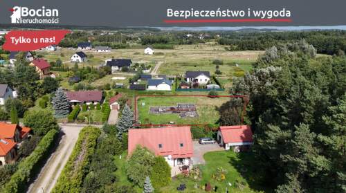 Duża działka pod lasem z rozpoczętą budową