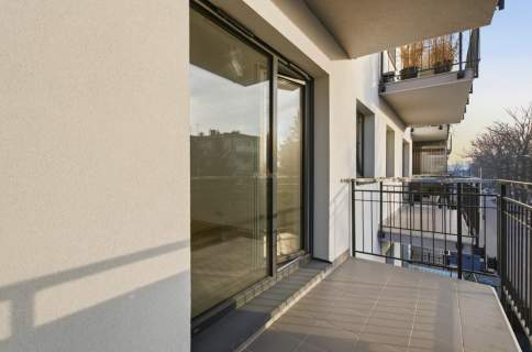    Dwa pokoje   Blok z 2022 r.   Duży balkon   