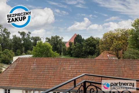 5 pięknych pokoi z balkonem w centrum miasta
