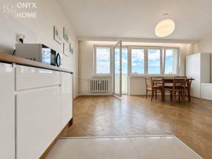 Kawalerka po remoncie z widokiem na morze Balkon,