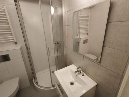 JEDNOPOKOJOWE MIESZKANIE - UL. STROMA - 17,50 M2