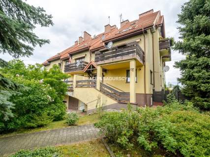 3 pokoje z ogrodem 130 m i kominkiem