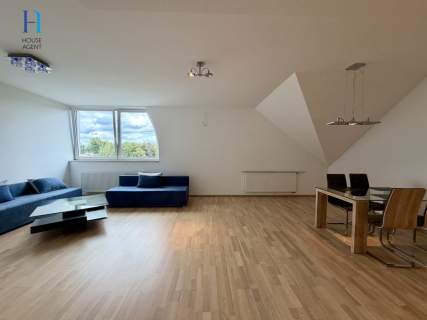Dwupoziomowy apartament z 3 łazienkami Julianów