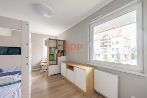 Przestronne 3 pokoje z balkonem i garażem - Wrocław, Krzyki 75m2...