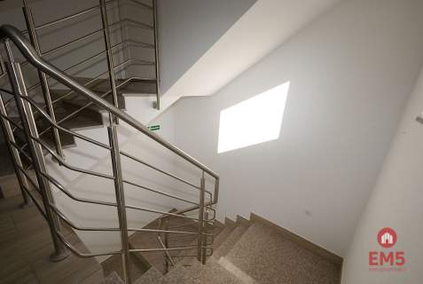 Budynek 430m2 Dom Ul. Stroma