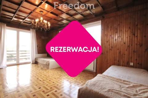 Przestronny dom rodzinny z garażem Koło