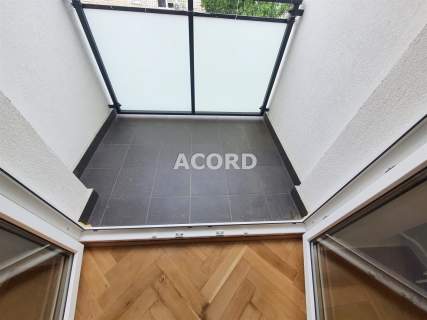 Śródmieście Muranów 3 pok loggia po remoncie