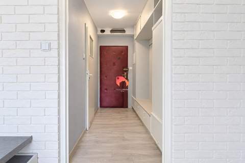 3 POKOJE 48 m2 NA 2 PIĘTRZE W NISKIM BLOKU