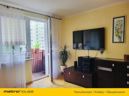 3 pokojowe mieszkanie - 300 metrów od stacji metra