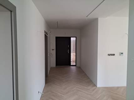 Dom NOWY ,212 m2, Piękne widoki , 5 km od Kielc