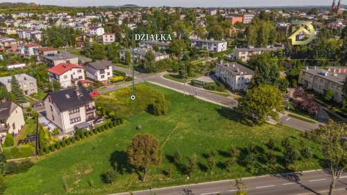 Duża działka budowlana w świetnej lokalizacji
