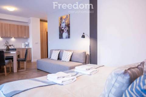 Słoneczny Apartament przy morzu z garażem