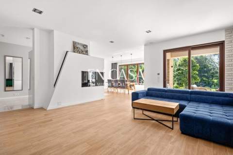 Dom wolnostojący 275 m2 duża działka Wilanów