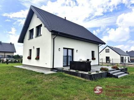 Nowy, umeblowany dom 118m . Działka 1052m