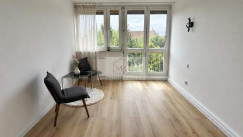 Mieszkanie 3 pokoje 54 m2 2 piętro Karmelkowa Klecina