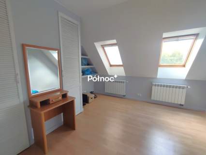 PRZESTRONNY DOM 220 m 13 ARÓW ZAMOŚĆ, UL. GÓRNA