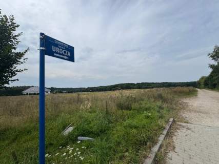 Działka budowlana w Charzynie