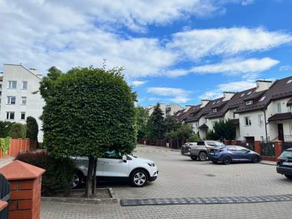 3-pokojowe 63 m -balkon Zielony Targówek/Bródno