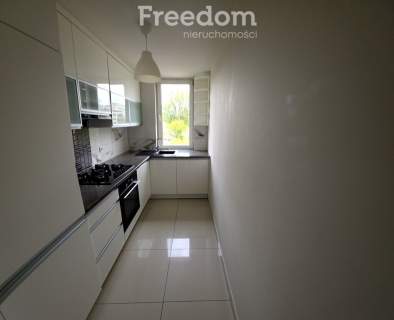 3 pokoje balkon piwnica, Bródno, ul. Bolivara