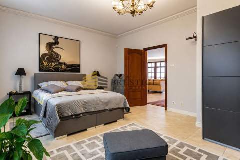 Luksusowy apartament w prestiżowej lokalizacji.
