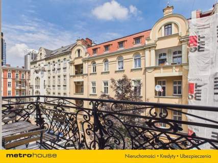 Apartament w ścisłym Centrum z balkonem, winda