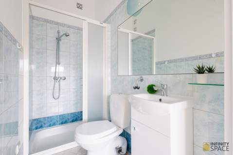 Dwupoziomowe 100m2 Sauna Kominek Garaż