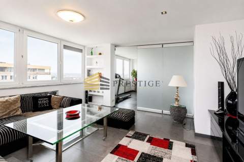 Last Floor Prestige Apartment Security 24/7