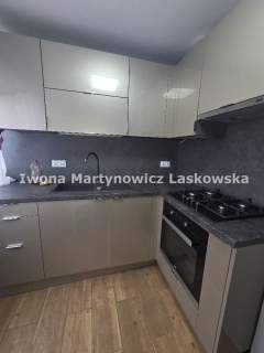 3 POKOJOWE - BLOK CZTEROPIETOWY - UL. CEDYŃSKA