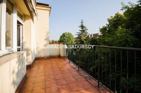 os. oficerskie, 2p/2p, 97m2 na biuro