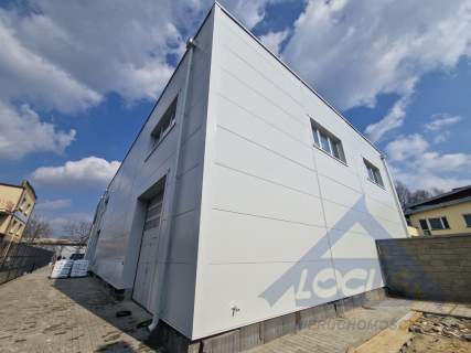 Cały budynek do wynajęcia na Bielanach 773 m2.