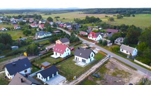 Nowy dom wolnostojący, działka 895 m2 gm. Morawica