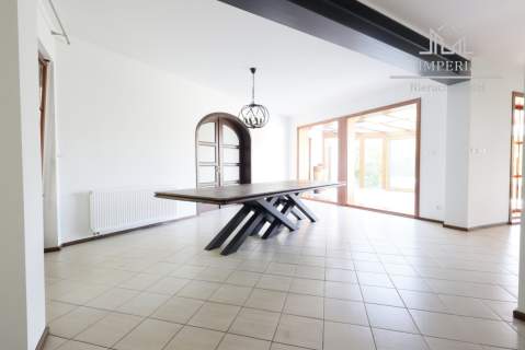 Dwie luksusowe rezydencje w jednym miejscu 840m2
