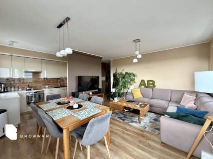 Mieszkanie 63,4m2 z komórką lokatorską i duży balkon zadbane...